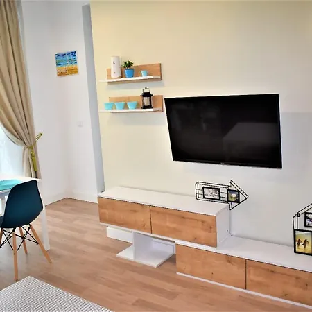 Onix Blue Mamaia 2 * Năvodari