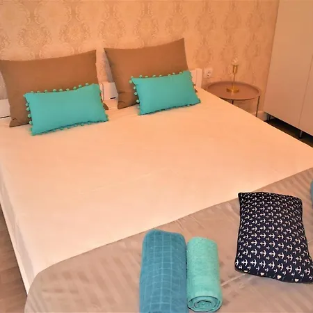 Onix Blue Mamaia 2 *